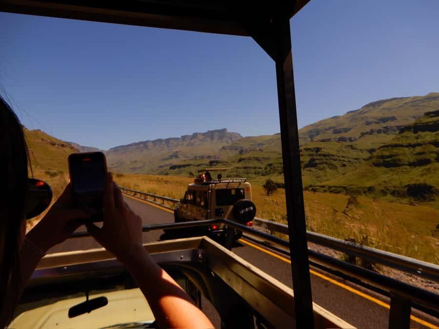 From Underberg: 4x4 Sani Pass Tour and Basotho Village Visit - Where the tour turns into Lesotho: border formalities and altitude