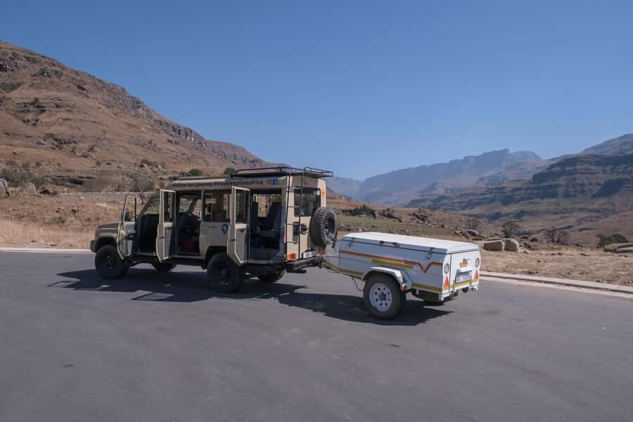 From Underberg: 4x4 Sani Pass Tour and Basotho Village Visit - Safety and guide style on a challenging road