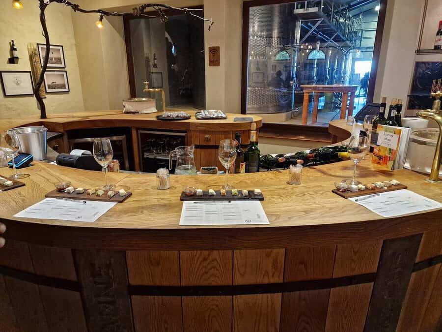 Full Day Cape Winelands Tour: Franschhoek & Stellenbosch - Private Guide Pacing: Why Bosco’s Style Matters