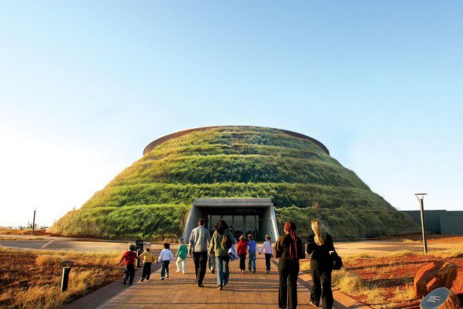 Full-Day Cradle of Humankind Guided Tour from Johannesburg or Pretoria - Stop 1: Cradle of Humankind and the geology that set the stage
