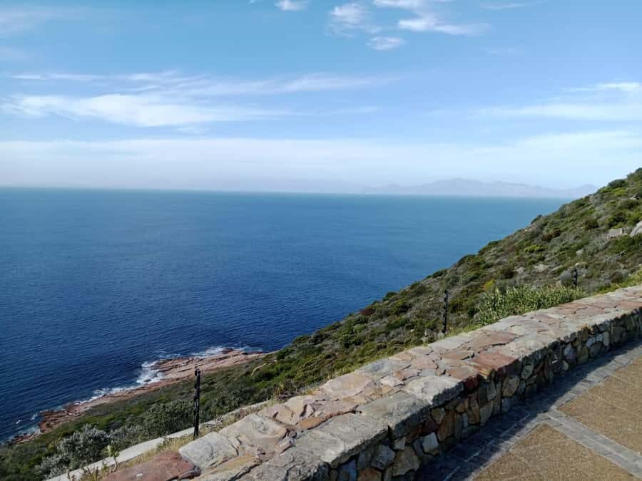 Full-Day Private Excursion: Cape of Good Hope and Penguins - Boulders Beach penguins: how to watch them without rushing