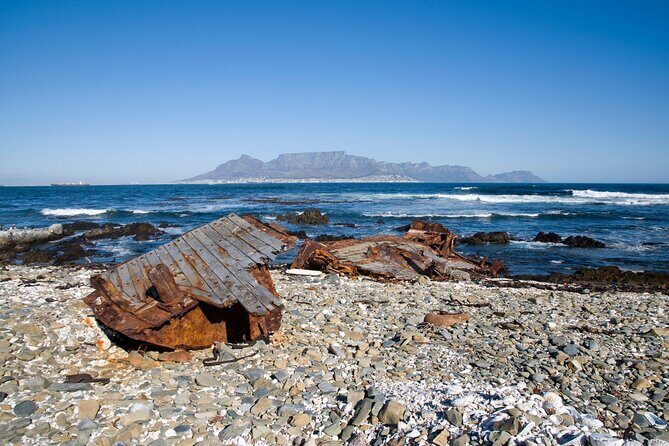Full Day Private Robben Island & City - Table Mountain by cable car: city views, but weather decides the schedule