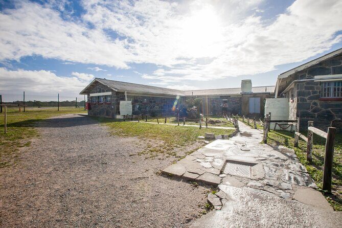Full Day Private Walk to Freedom & Robben Island - Price and value: what $672.82 really covers