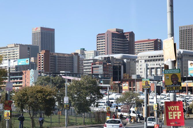 Full-Day Soweto Apartheid Museum & Johannesburg Tour - Vilakazi Street: Lunch, Then an Easy Stroll With Vendor Energy