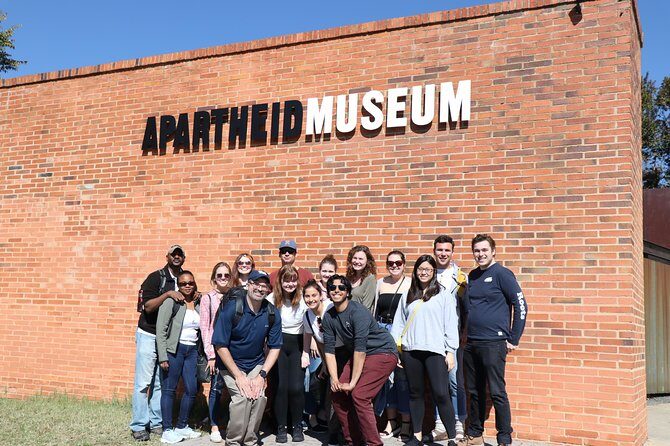 Full-Day Soweto Apartheid Museum & Johannesburg Tour - Nelson Mandela Foundation: Where the Story Continues After Presidency