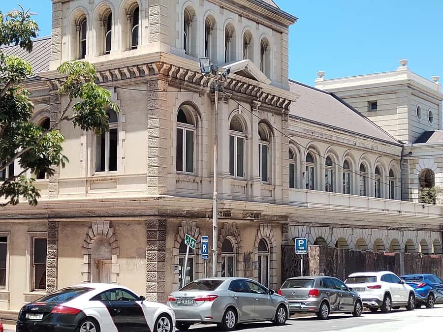 Gqeberha: City Highlights Car and Walking Tour - Donkin Reserve and the Campanile: Where Views Meet Stories