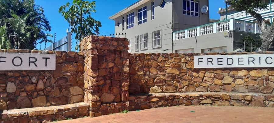 Gqeberha: City Highlights Car and Walking Tour - Guides Who Make the City Click: Caleb, Marvin, Randy, and More