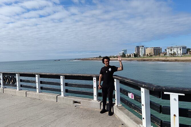 Guided Port Elizabeth Coastal Tour - Cape Receife Lighthouse Villa: a fast southern-tip viewpoint