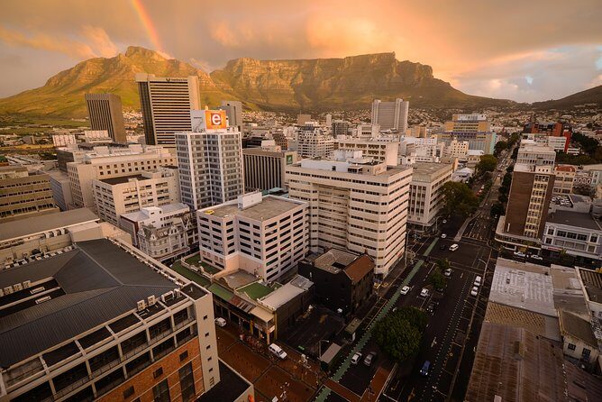 Half day am Cape Town City/Table Mountain & Bo KAAP open 8 Aug - Table Mountain timing: flat top views and a Signal Hill backup