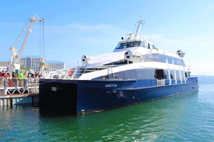 Half Day Robben Island including Tickets and Transfers Tour - Picking up from Cape Town City Centre and the short intro time