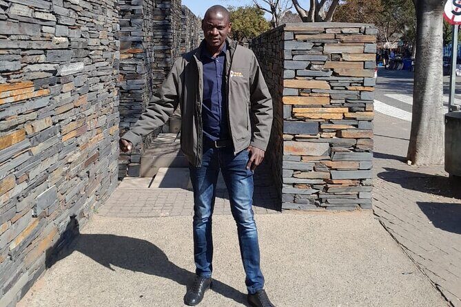 Half Day Soweto and Apartheid Museum Guided Tour - Motsoaledi Informal Settlement Walk: Everyday Life, Not a Performance