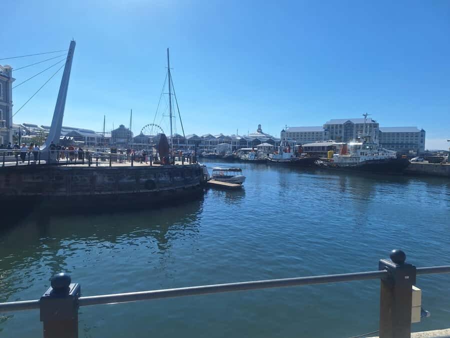 Half Day Tour to Robben Island with Pre-Booked Ticket - Returning to the V&A Waterfront: turn the emotional day into a proper break