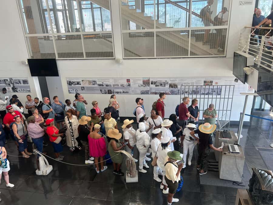 Half Day Tour to Robben Island with Pre-Booked Ticket - What to expect from the timing (and why it feels manageable)