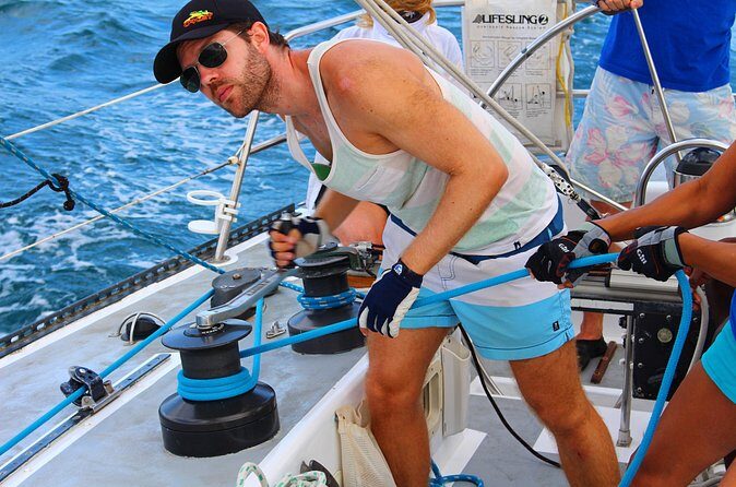 Hands on Sailing Tour in Rodney Bay St Lucia - Who this Rodney Bay sailing tour is best for