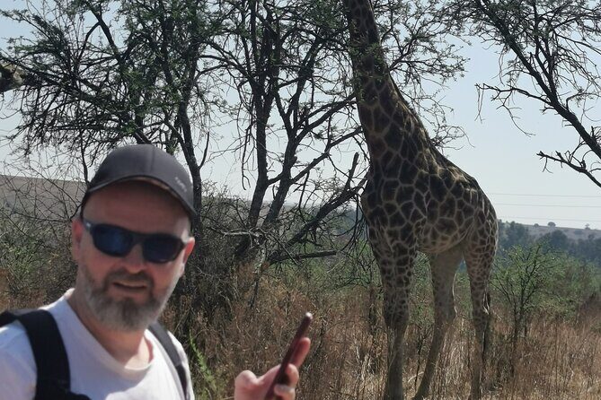 Hiking In the Magaliesberg,Wildlife hike an hour fromJohannesburg - Johannesburg pickup and the comfort factor you’ll notice early