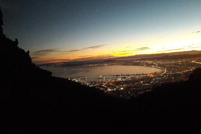 Hiking Lion's Head for sunrise, coffee & hotel Pick-up & Drop off - The descent: getting back down smoothly (about 45 minutes)