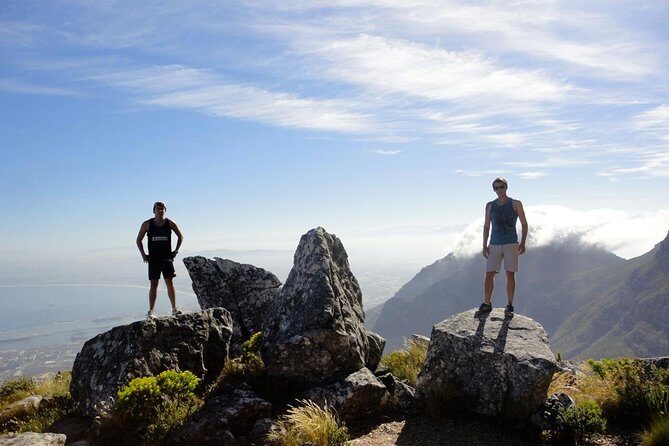 India Venster Route: Hiking in Table Mountain from Cape Town - What India Venster Scrambling Feels Like (Walls, Steps, and Stamina)