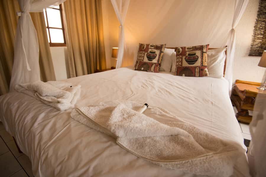 Johannesburg: 4-Day Classic Kruger National Park Safari - Guides, Group Size, and How to Get More From Your Sightings