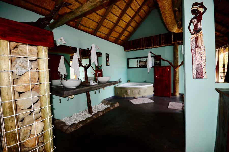 Johannesburg: 6-Day Luxury Kruger National Park Safari - Inside Kruger: ORPEN gate full-day game viewing and bird watching