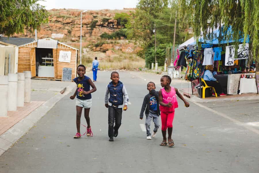 Johannesburg and Soweto Apartheid Full Day Tour w/Lunch - Apartheid Museum Planning: Get Time for the Exhibits