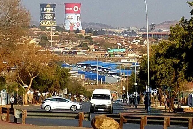 Johannesburg and Soweto Private Guided Tour with Shebeen Lunch. - Carlton Centre perspective before the Apartheid Museum