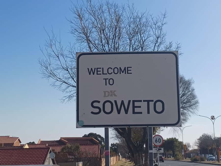 Johannesburg: Half-Day Soweto Tour with a Local Guide - Soweto in Four Hours: What You’ll Actually See