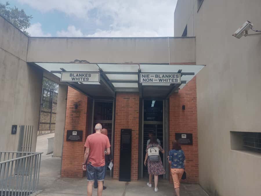 Johannesburg: Private Guided City Tour with Apartheid Museum - Price and value at $69 per person