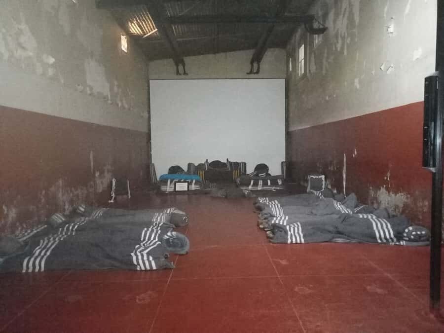 Johannesburg: Private Guided City Tour with Apartheid Museum - Constitution Hill and Old Fort: why the morning start matters