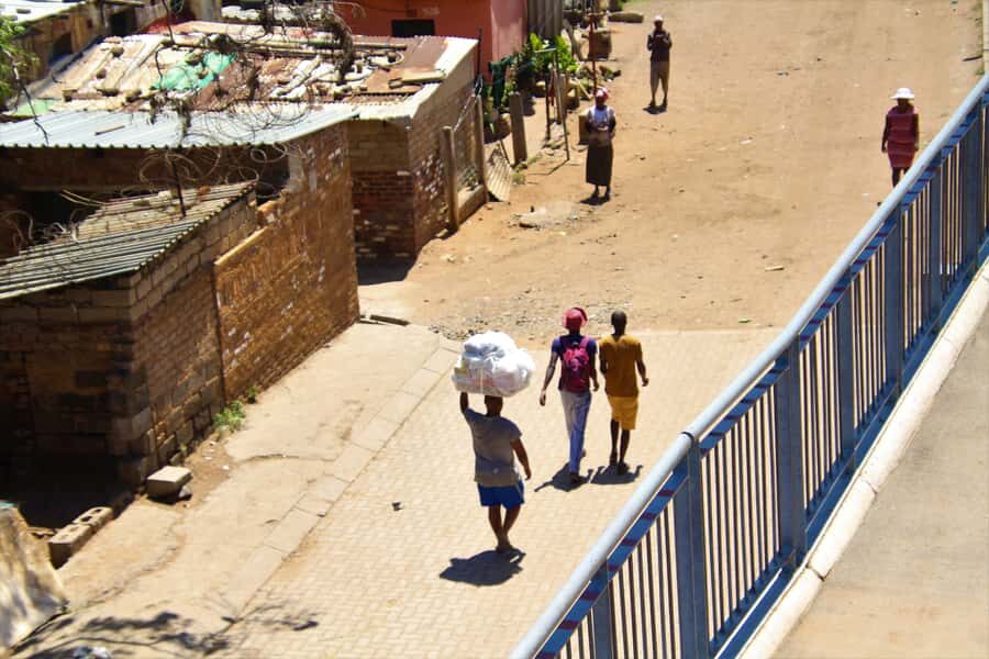 Johannesburg: Soweto Apartheid & Township Tour with Lunch - Chris Hani Baragwanath Academic Hospital: A Stop That Changes Your Scale Sense