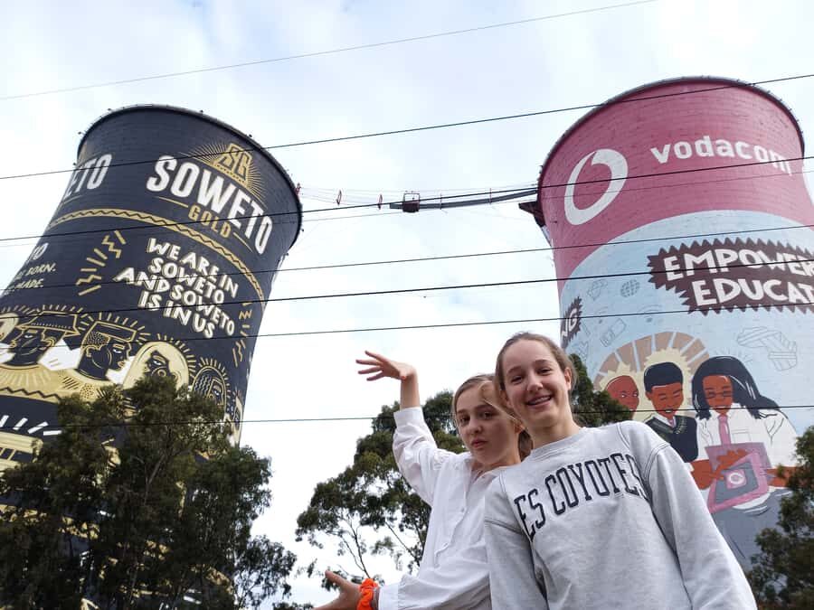 Johannesburg: Soweto History Tour with Hotel Pickup - Orlando Towers: a sharp stop for the skyline and the story