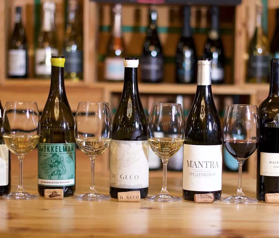 Johannesburg: Wine Tasting - The 5-Wine Guided Tasting: Whites, Reds, and Pairing Lessons