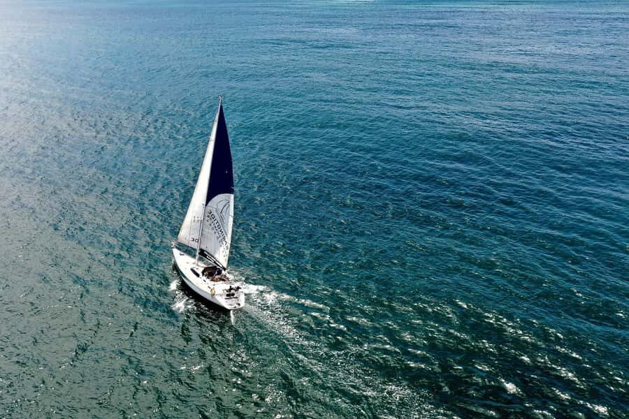 Knysna: 1.5-Hour Sailing Experience - The mono-hull magic: what makes this sailing boat a different kind of ride