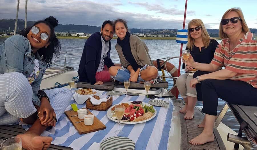 Knysna: 2.5-Hour Day Sail & Lunch Charter - Key things you’ll notice