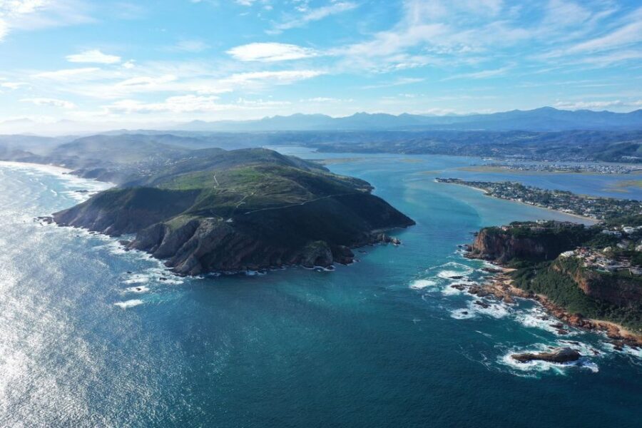 Knysna Heads and Estuary Adventure - The Knysna Heads: rugged sandstone and big coastal drama