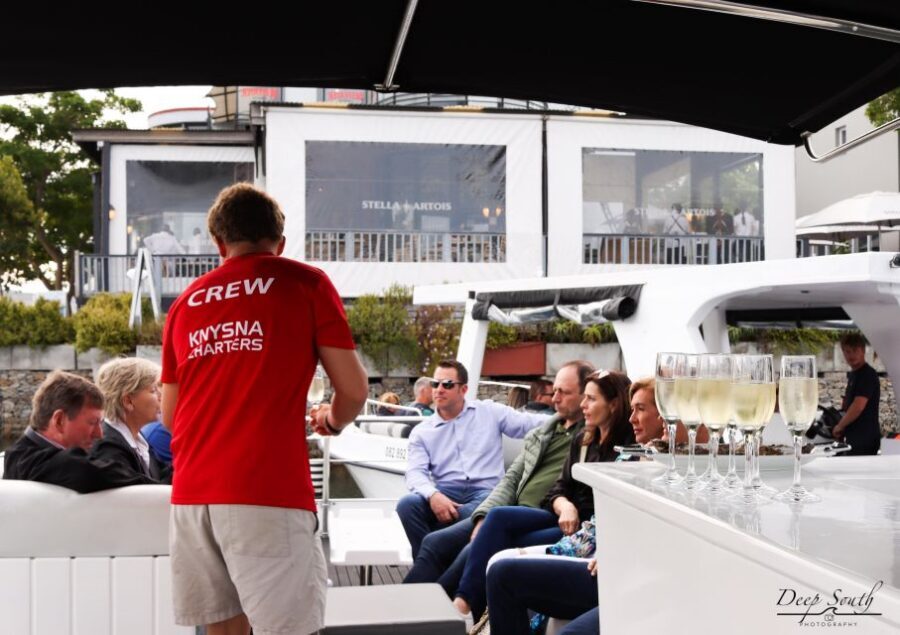 Knysna Lagoon: Boat Cruise with Oyster & White Wine Tasting - Onboard vibe, group comfort, and what to bring