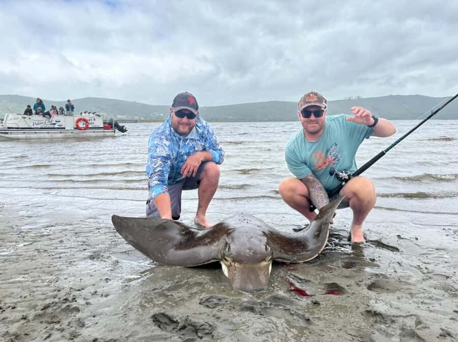 Knysna Lagoon Fishing Charter - Knysna Lagoon on a 4-hour charter: why this trip is practical