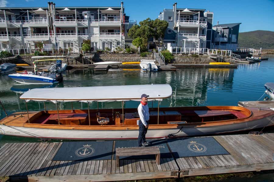 Knysna: Sightseeing Cruise on Coquette - Where you meet near Thesen Island