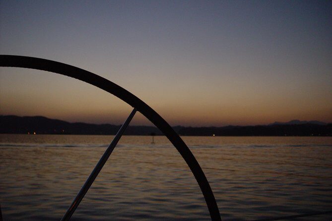 Knysna Sunset Sailing Cruise, Light Dinner & Bubbly - Crew Style and Captain Control: Why the Trip Feels “In Good Hands”