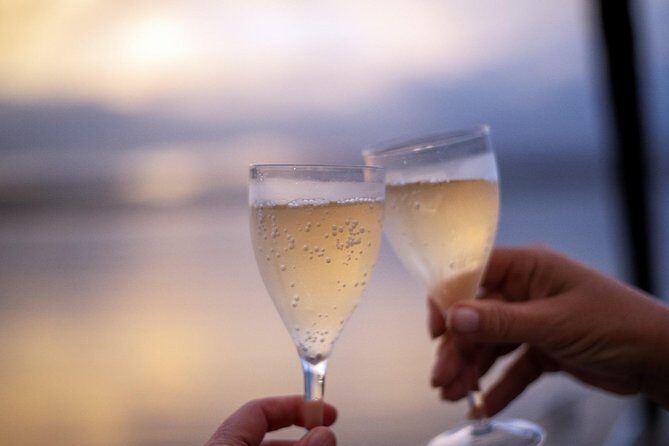Knysna Sunset Sailing Cruise, Light Dinner & Bubbly - From Knysna Waterfront to the Heads (or the Lagoon): How the Route Works