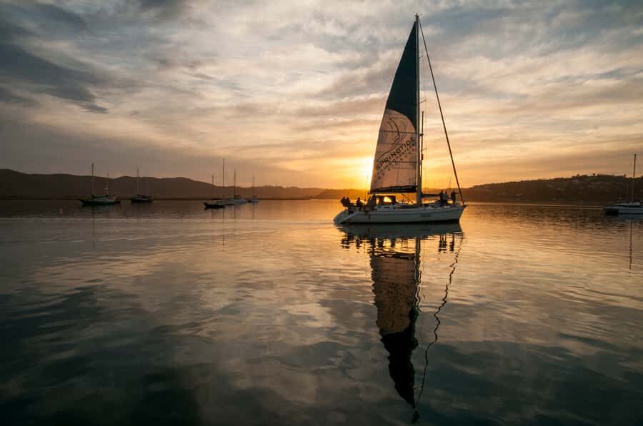 Knysna Sunset Sailing Cruise with Light Dinner and Wine - Key things I’d book this for