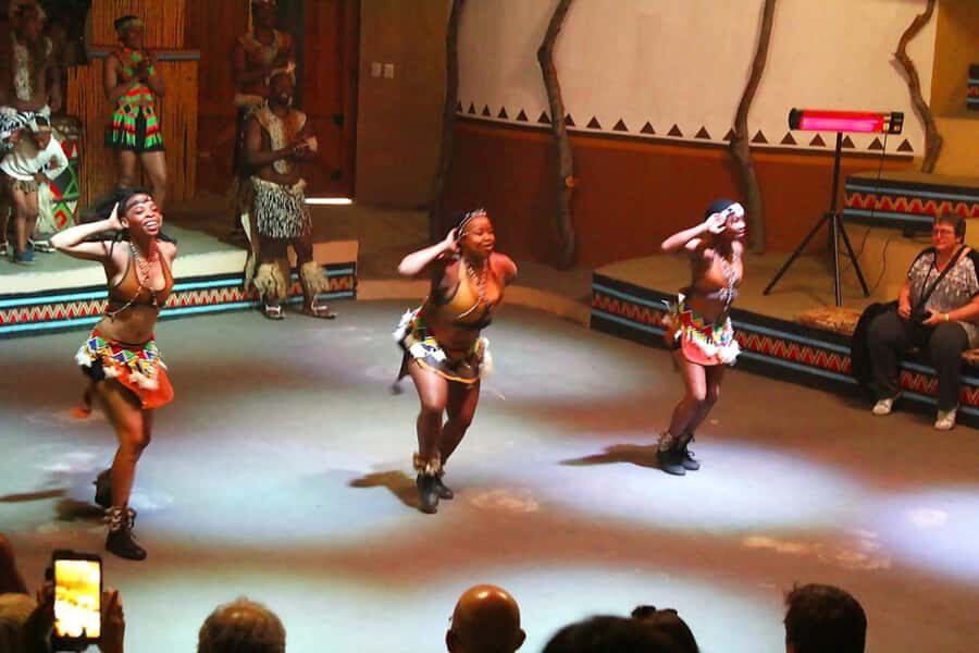 Lesedi Cultural Village Half-Day Tour - Johannesburg pickup and the 80-minute shift into rural life