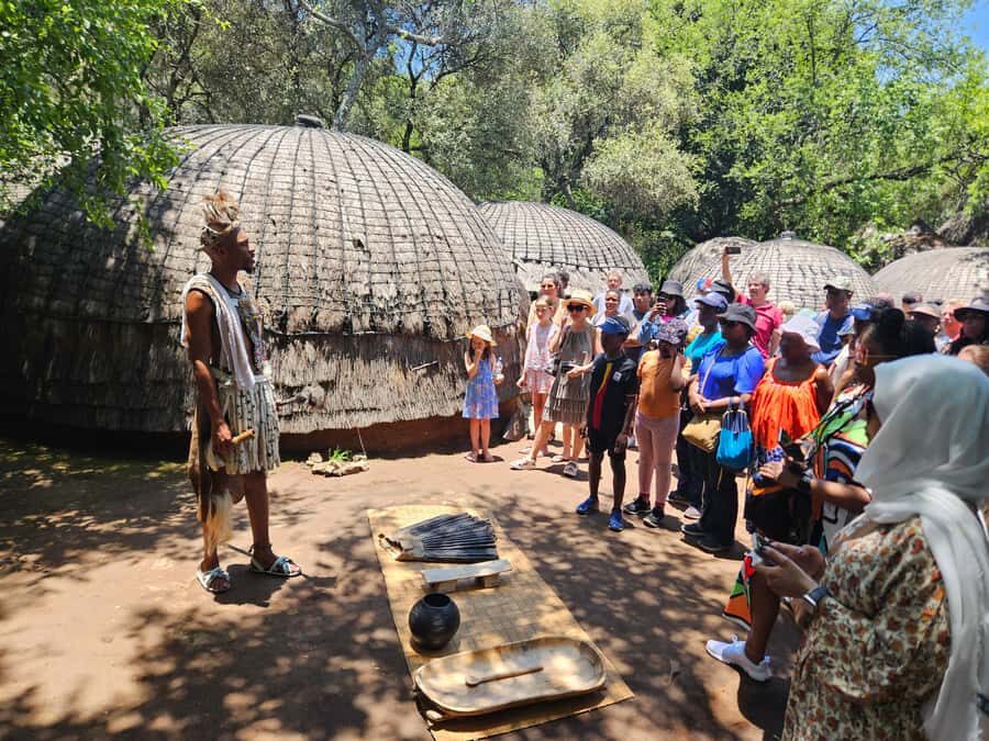 Lesedi Cultural Village, Sterkfontein Caves or Maropeng Mus - Skip the ticket line: small time saver, big stress reducer