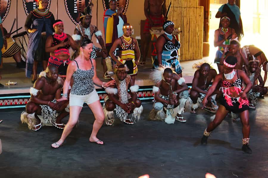 Lesedi Cultural Village with lunch or dinner cultural food - Your 5-hour plan from Johannesburg or Pretoria