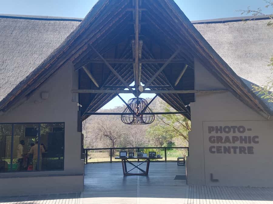 Lion park - Hartbeespoort Break: Photos, Walking, and Shopping Time