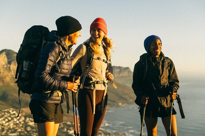 Lion's Head Hike-sunrise/sunset with professional private guide - On top: 360 degrees of Cape Town (and what to look for)