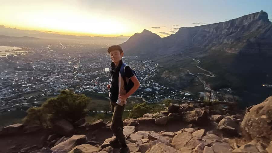 Lion's Head: Hike with a registered hiking guide - What to bring (and what to skip) so the hike stays fun