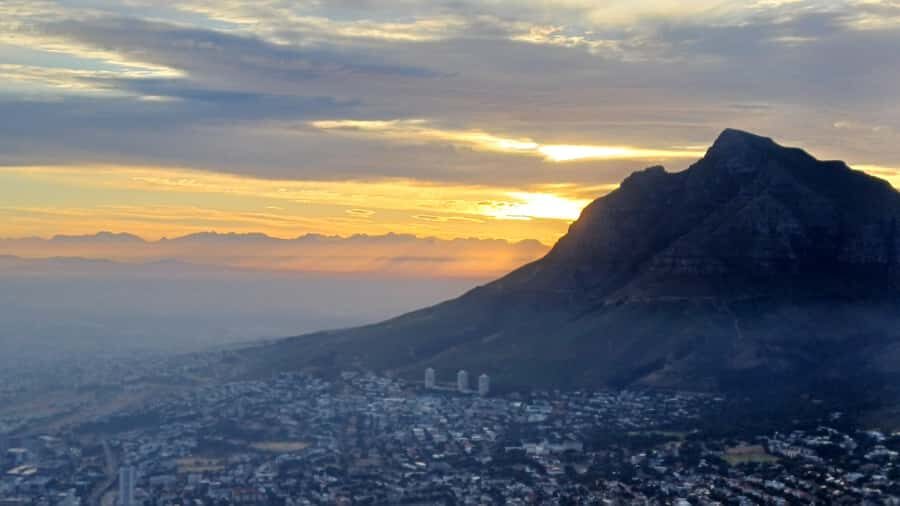 Lion's Head: Hike with a registered hiking guide - Meeting at the Lion’s Head trailhead and getting ready fast