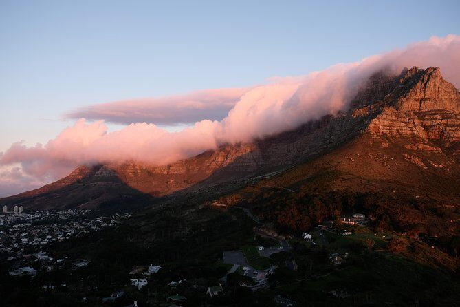 Lion's Head Sunset Hike in Cape Town - Sunset viewing spot: timing, crowds, and why you should plan for it