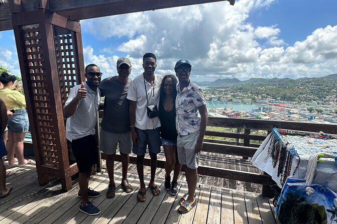 One way Private Airport Transfer - Finding Your Driver Fast at Hewanorra Airport (UVF) or Castries (GFL)