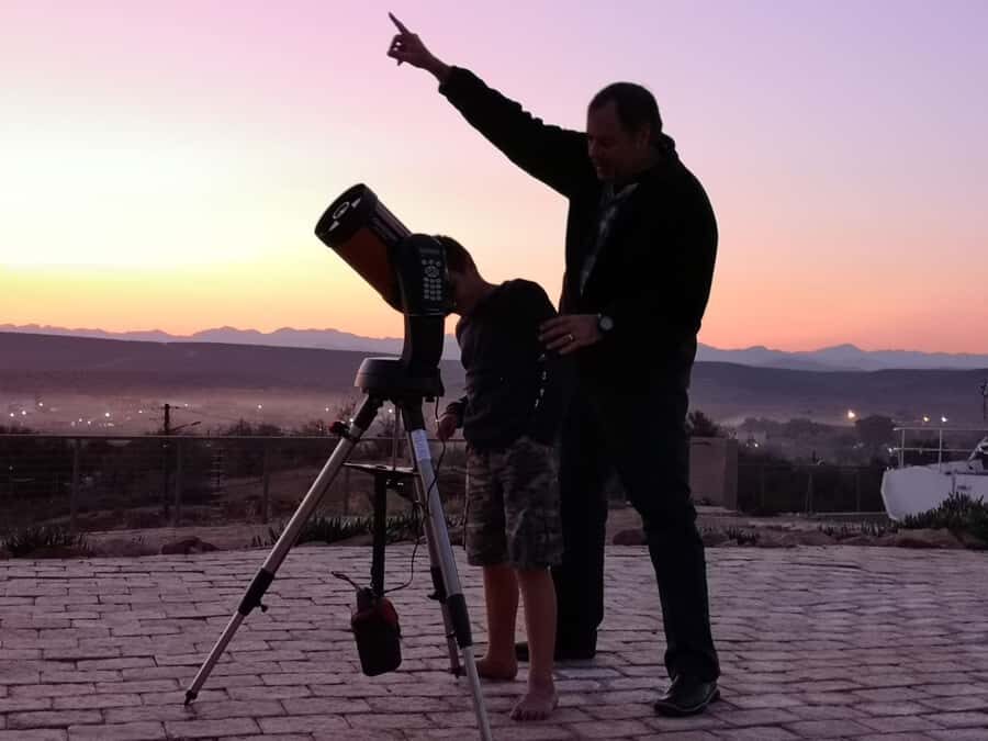 Oudtshoorn: Celestial Stargazing with Telescope and Guide - Your 1-hour format: telescope viewing that stays focused